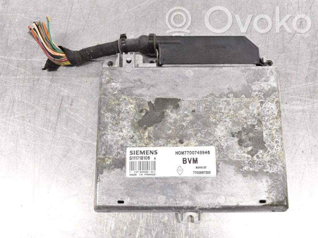 Renault Clio I Unitate/modul comandă injecție 