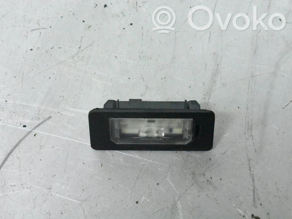 Luce targa   63267193293