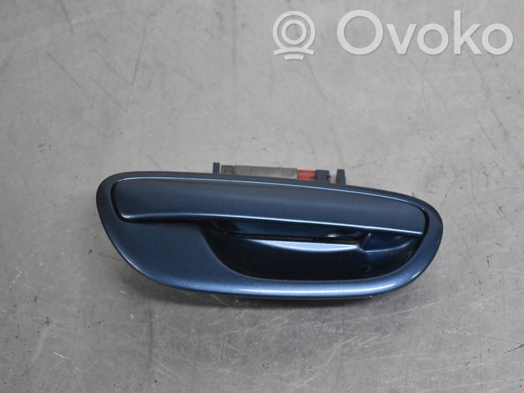 Subaru Outback Manecilla externa puerta delantera 