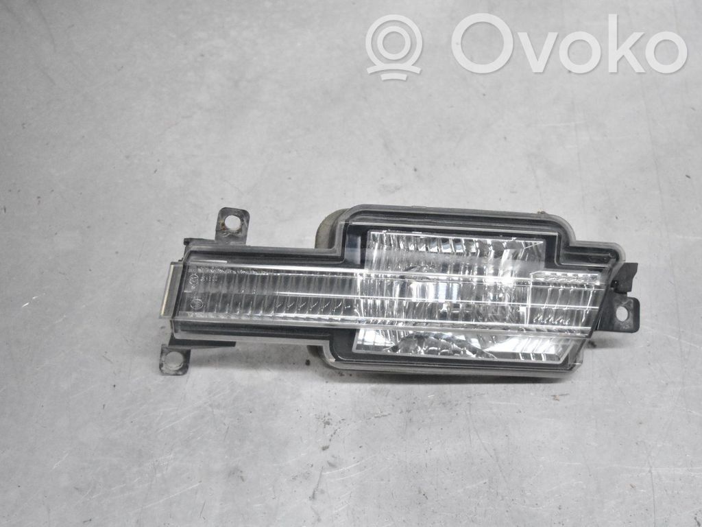 Subaru Outback Takaluukun takavalot 