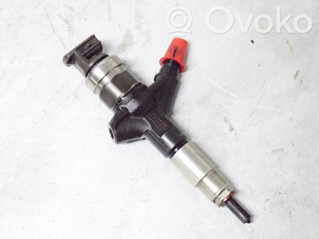 Subaru Outback Injector combustibil 