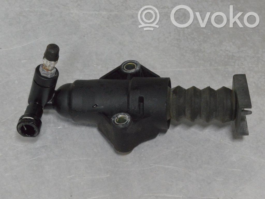 Volkswagen Golf IV Cilindru secundar ambreiaj 