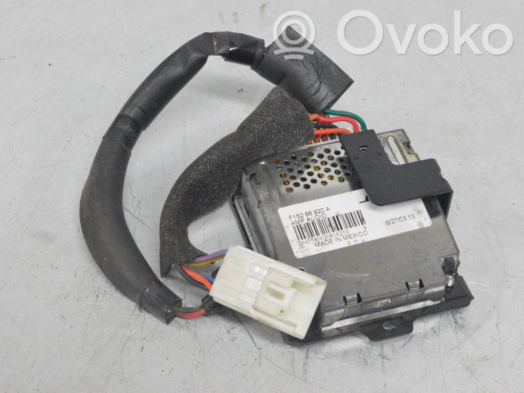 Vahvistin   F15266920A