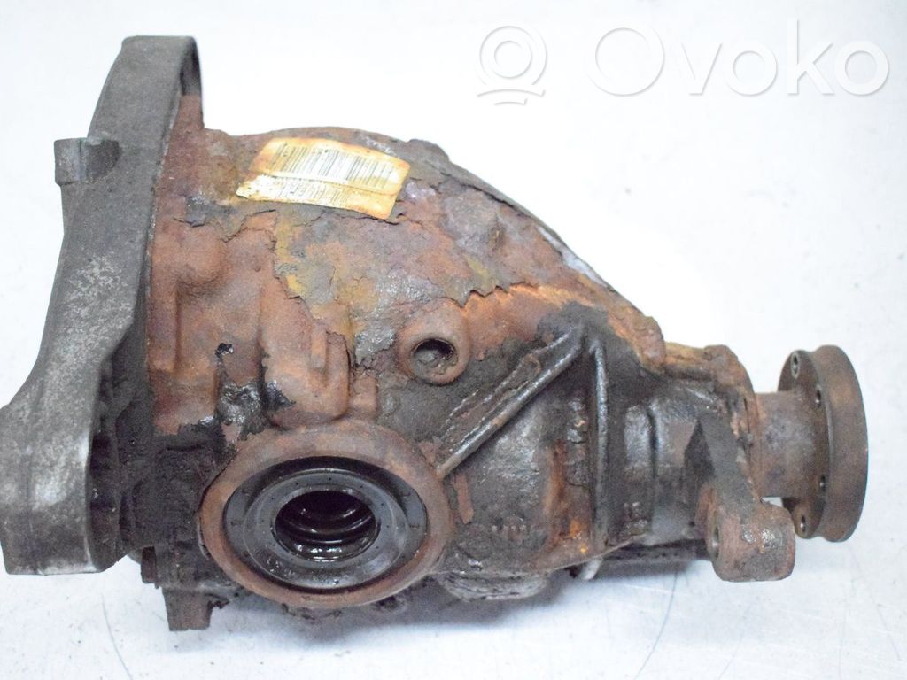 BMW 5 E39 Galinis reduktorius 