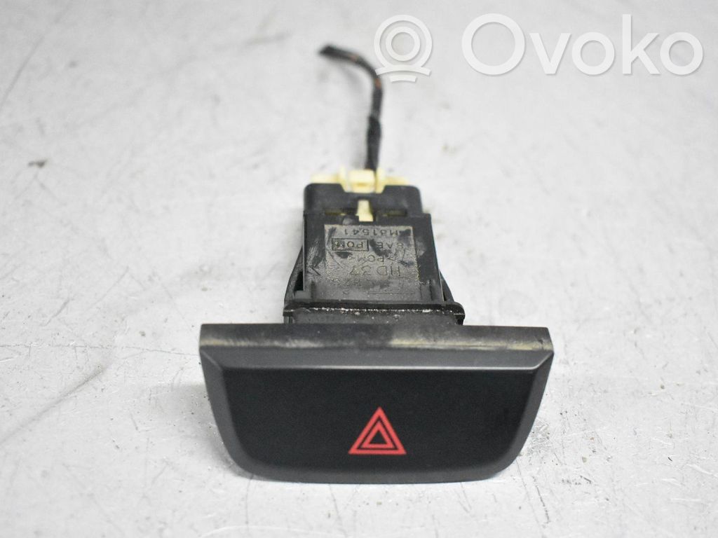 Hazard light switch   M31541