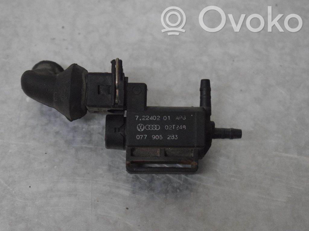 Audi A8 S8 D2 4D Vacuum valve 