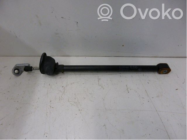 BMW 7 E65 E66 Takaoven pidätin 