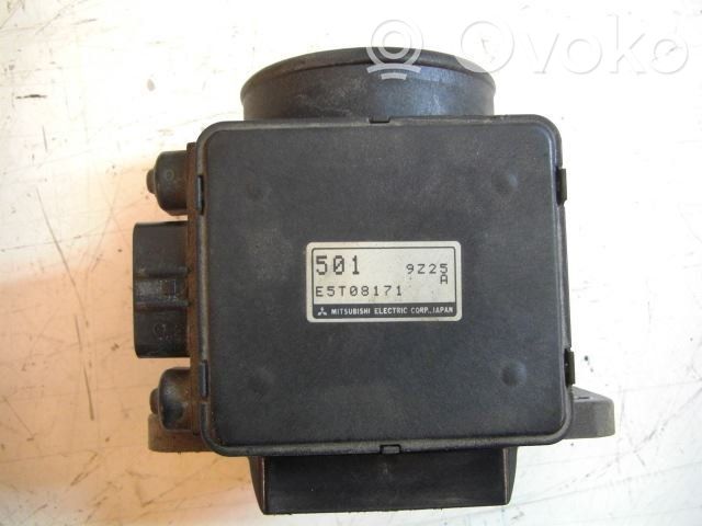 Caudalímetro de flujo del aire   E5T08171