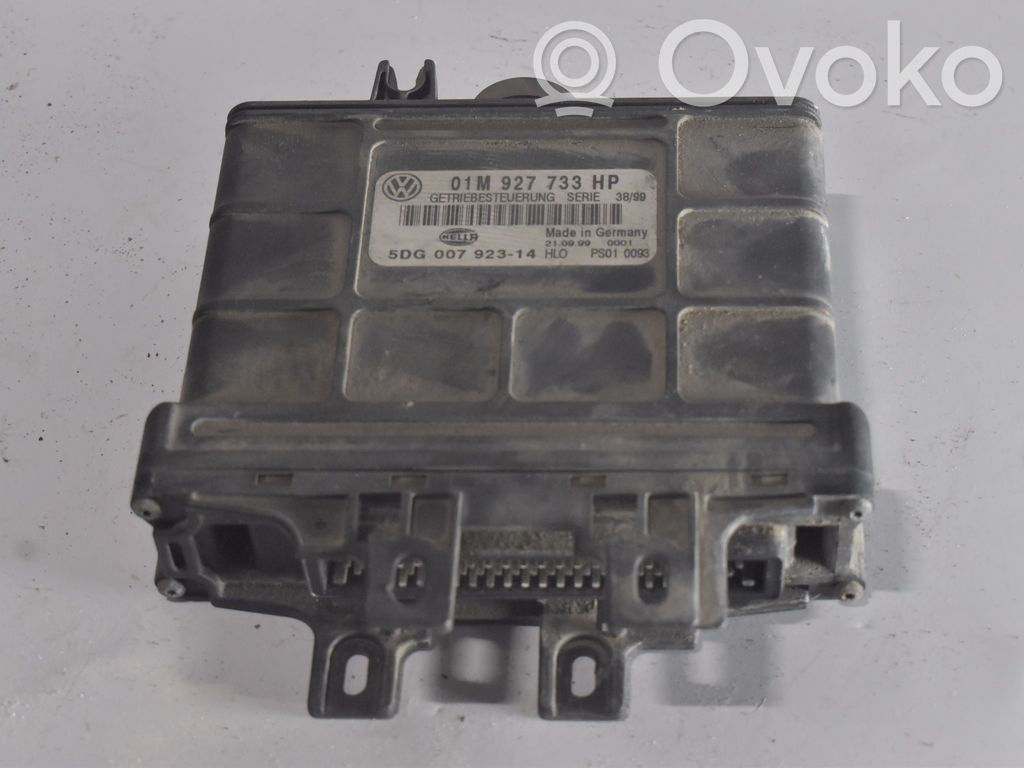 Volkswagen Golf IV Vaihdelaatikon ohjainlaite/moduuli 