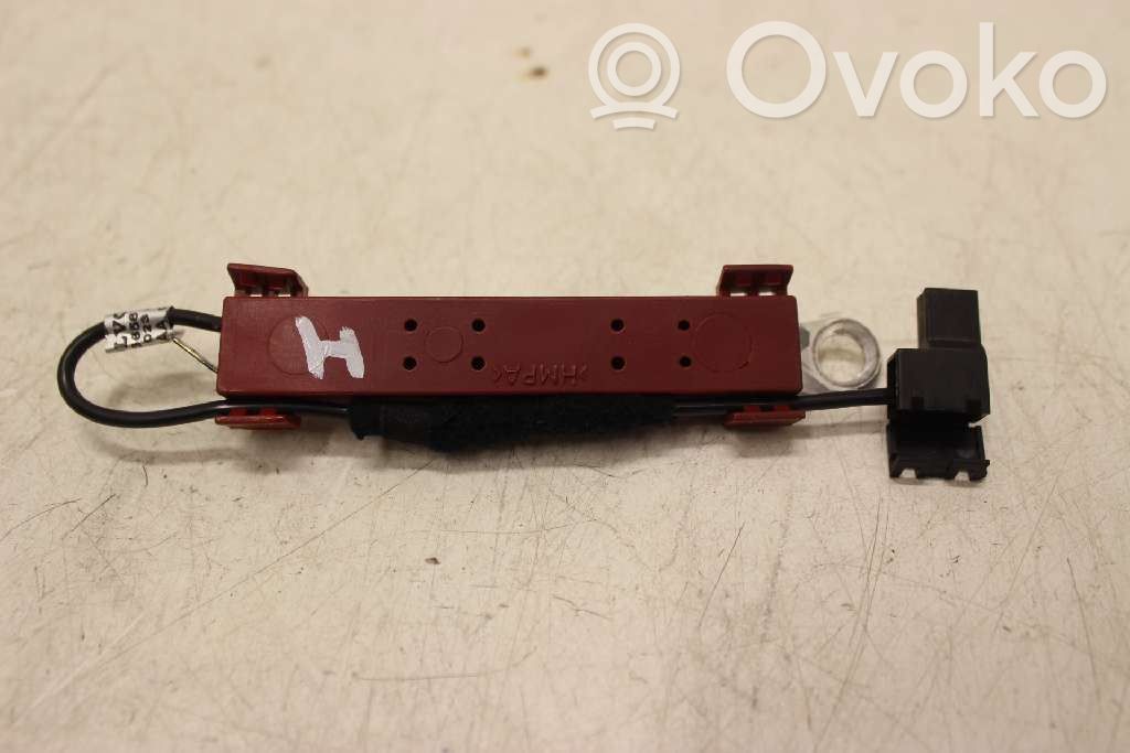 Volvo V50 Amplificatore antenna