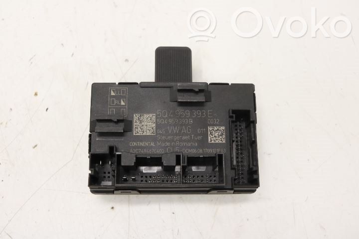 Unité de commande module de porte   5Q4959393E