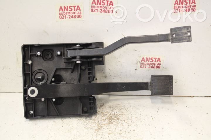 Pedal assembly   191164