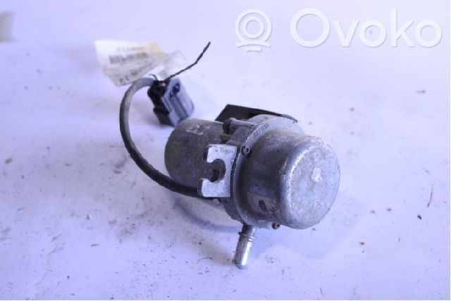 Volvo S40 Bomba de vacío 