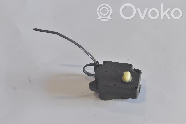 Volvo S60 Actuator/motor clapetă debit aer A/C 