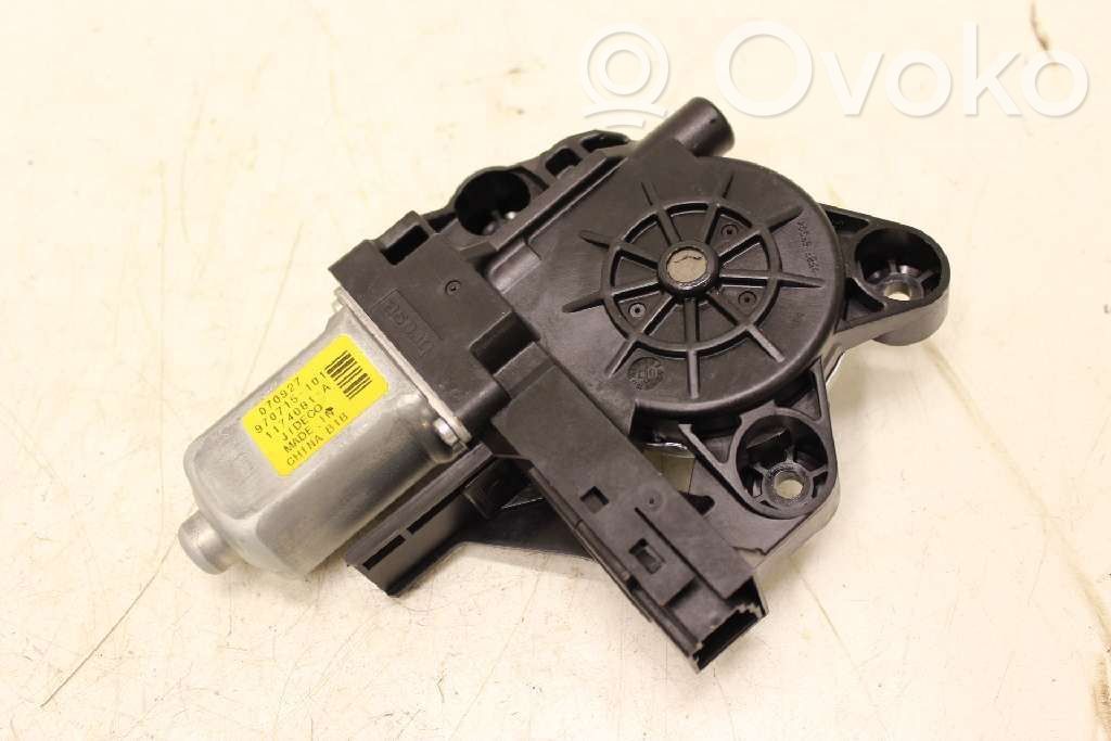 Volvo XC70 Motor macara geam ușă spate 