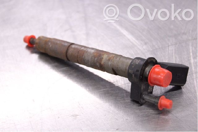 Inyector de combustible   13537792096,779787705