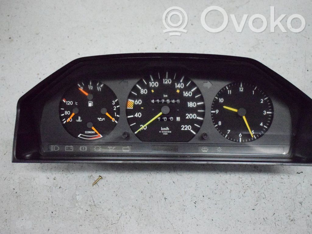 Mercedes-Benz E W124 Vitezometru (grup de instrumente) 