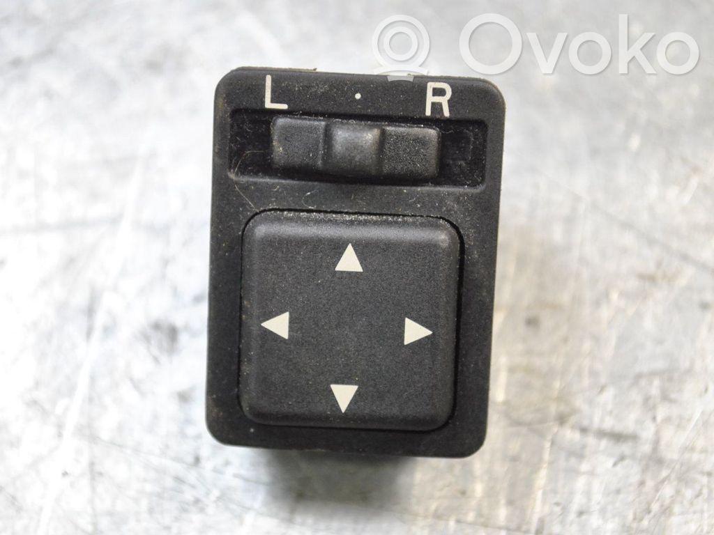 Interruptor del espejo lateral   8487005020