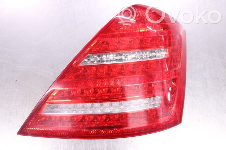 Mercedes-Benz S W221 Luci posteriori