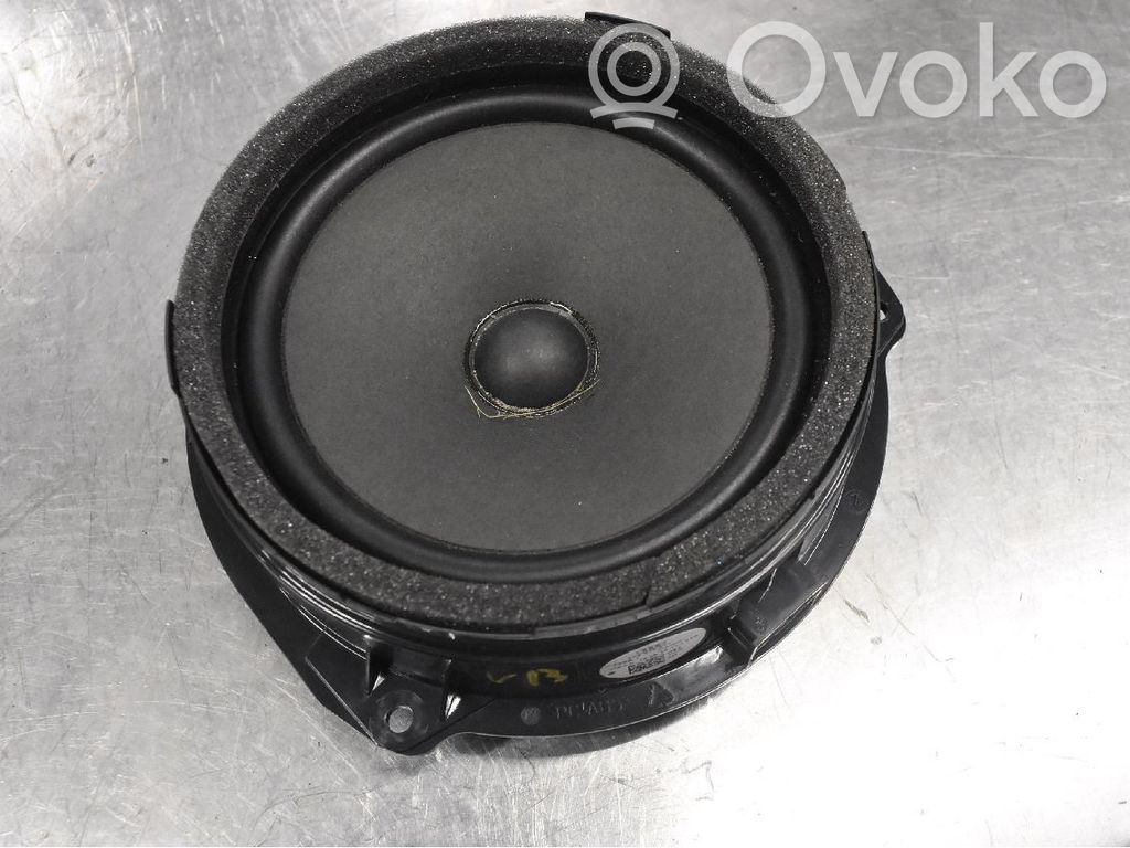 Altavoz de la puerta trasera   4K9035411