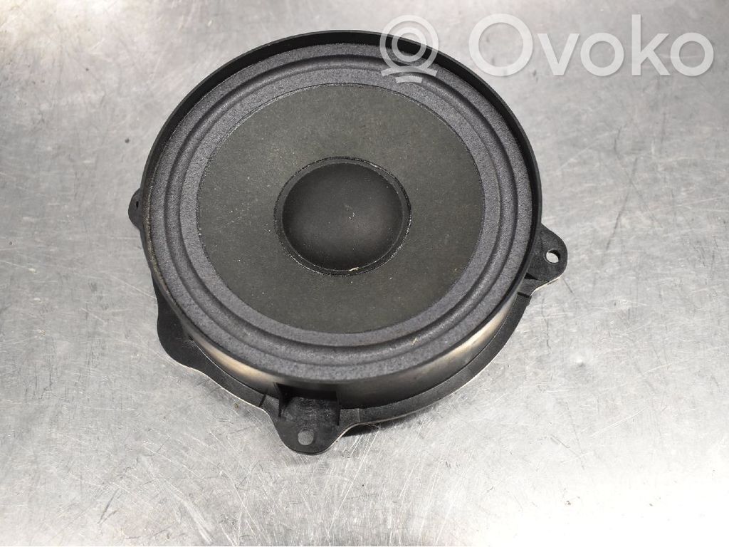 Etuoven kaiutin   46841950