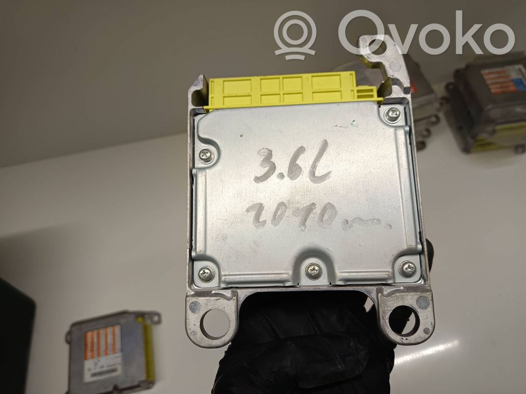 Subaru Outback Airbag control unit/module 