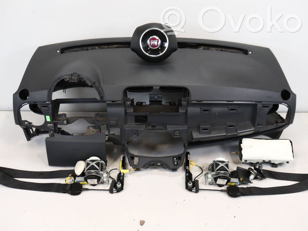 Fiat 500 Panelis 