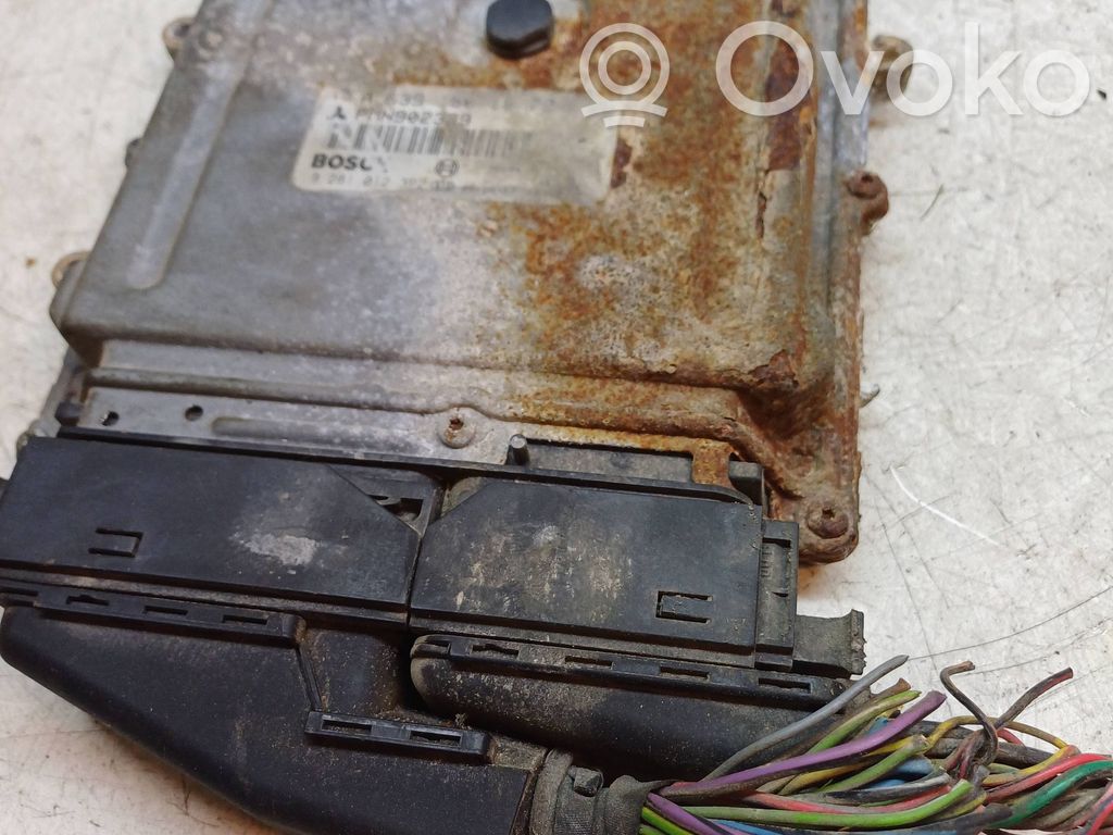 Mitsubishi Colt CZ3 Engine control unit/module 