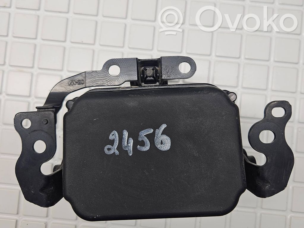 Toyota RAV 4 (XA40) Radar / Czujnik Distronic 