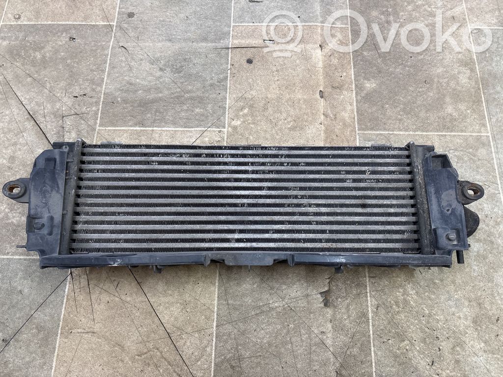 Opel Vivaro Interkūlerio radiatorius 