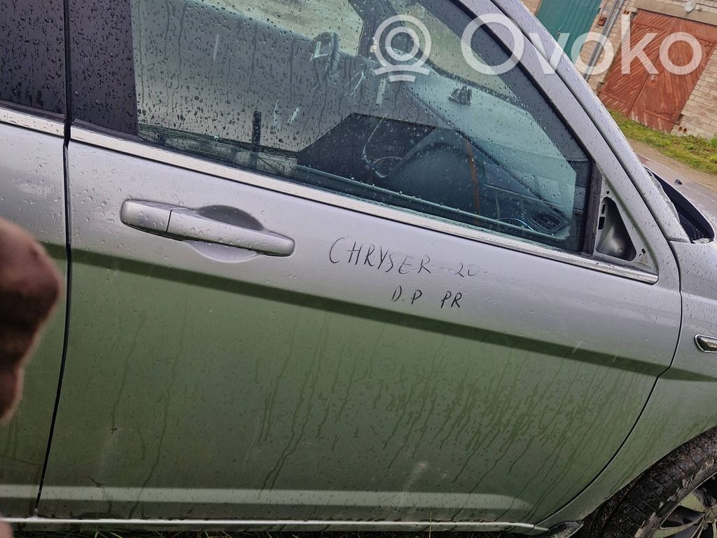 Chrysler 200 Priekinės durys 