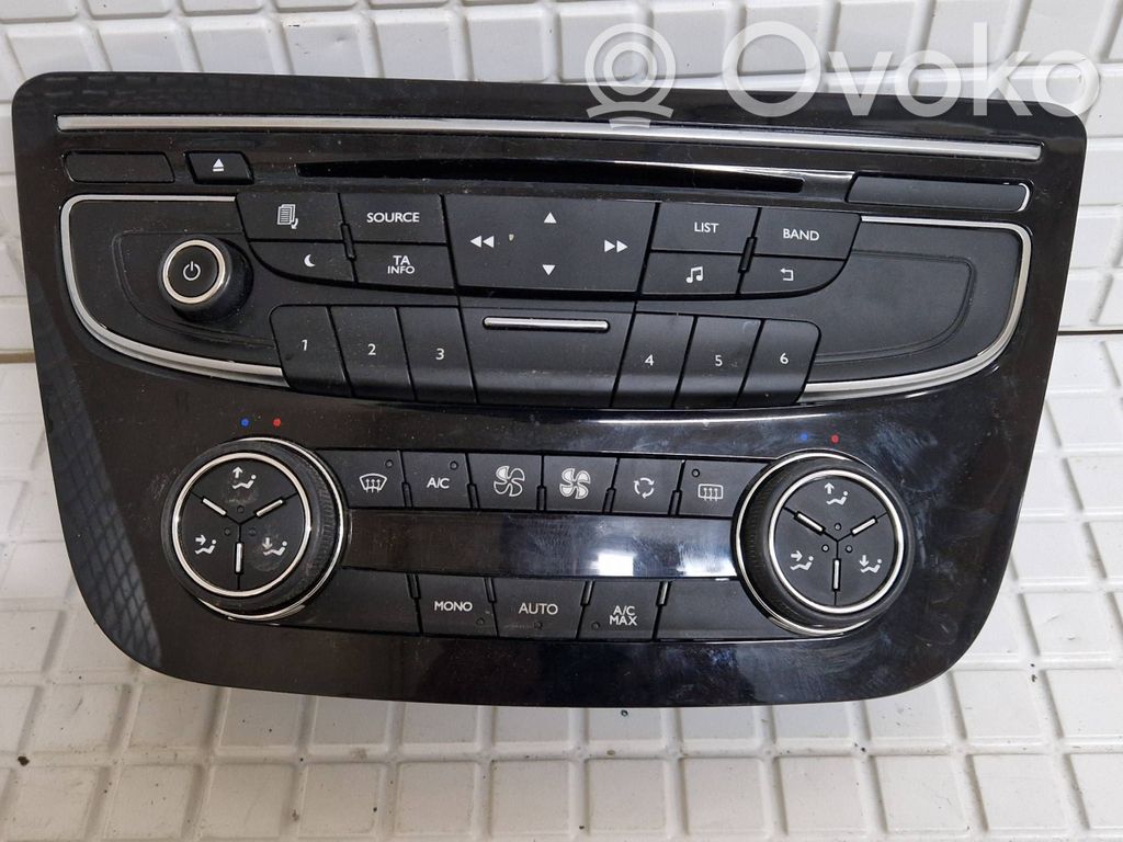 Peugeot 508 Climate control unit 