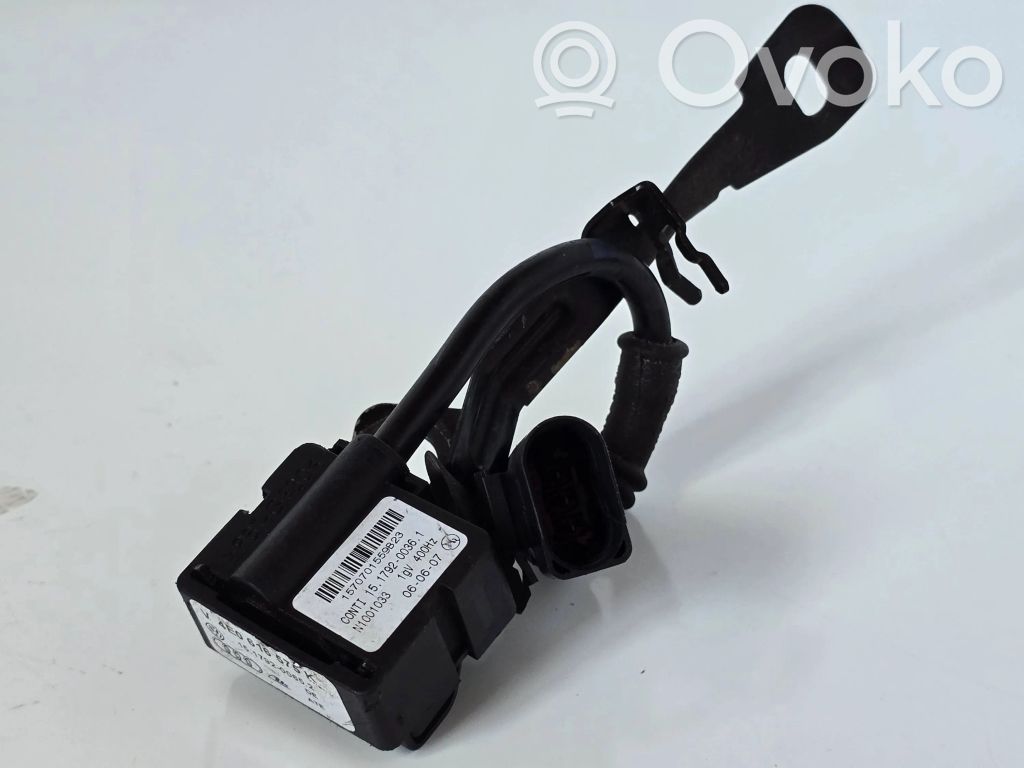 Luftdrucksensor   4E0616575K,15179200652