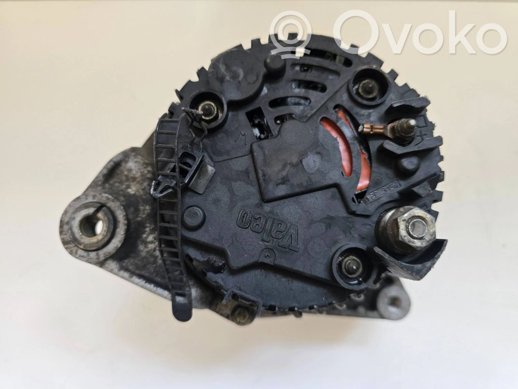 Audi A4 S4 B5 8D Alternador 