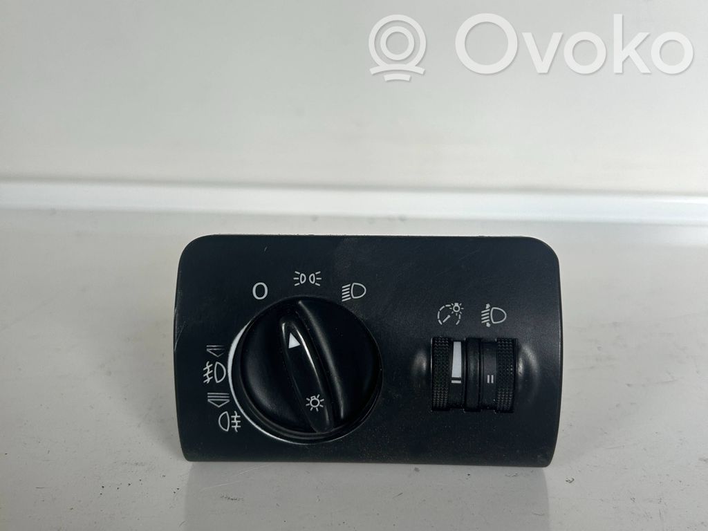 Interruptor de luz   04052403