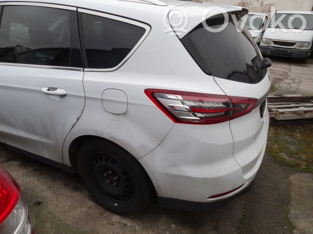 Panel lateral trasero