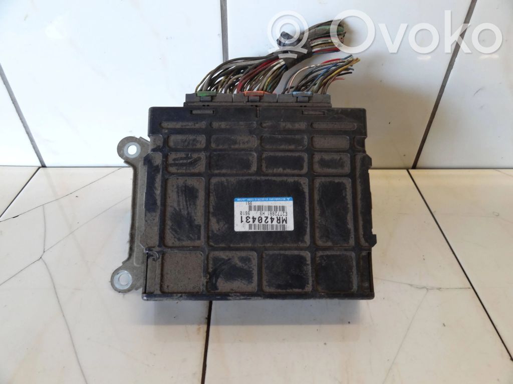 Engine control unit/module   MR420431