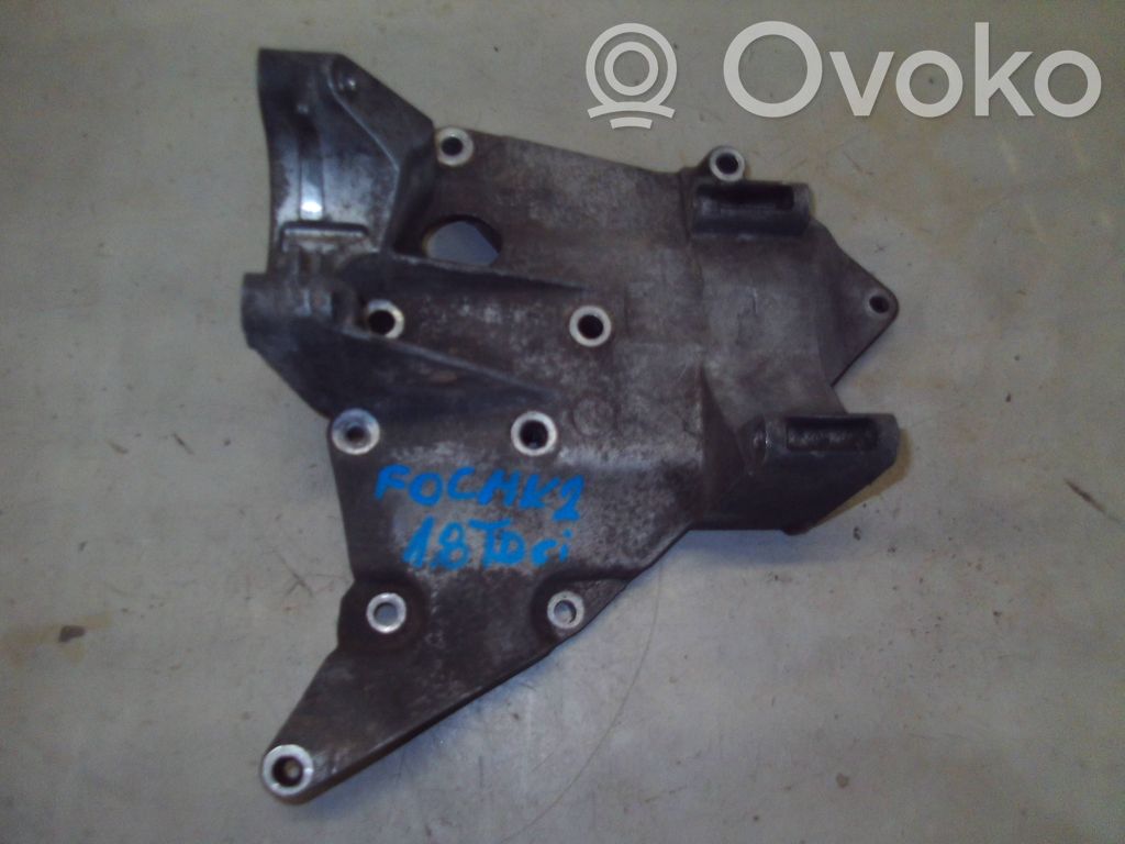 Engine mounting bracket   4M5Q10239CC