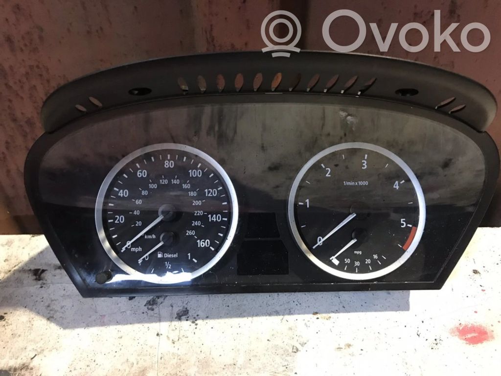 BMW 5 E60 E61 Speedometer (instrument cluster) 