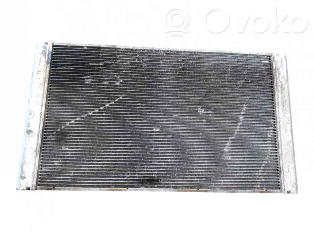 BMW 5 E60 E61 Radiateur de refroidissement 