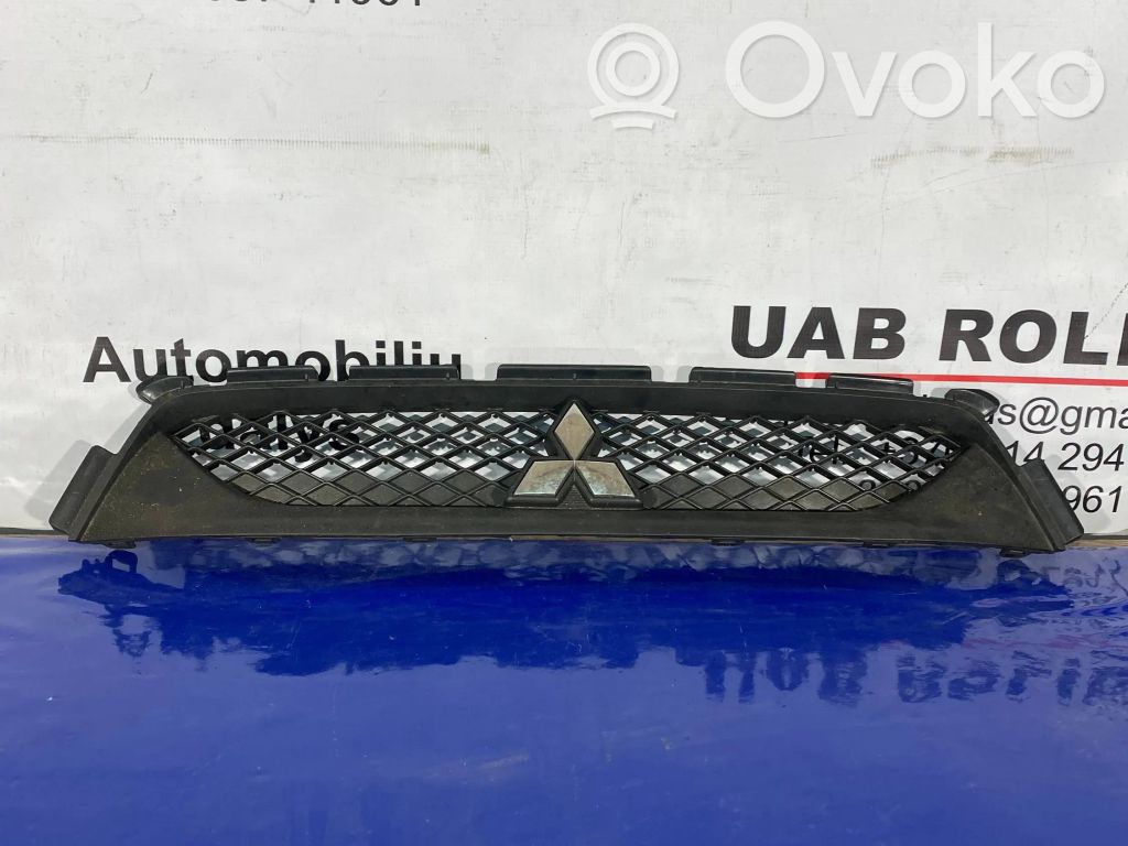 Mitsubishi ASX Augšējais režģis 