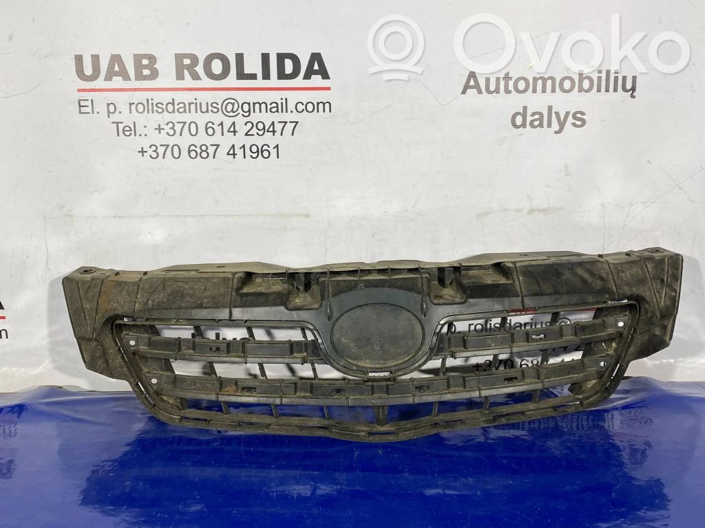 Toyota Corolla E140 E150 Grotelės viršutinės 
