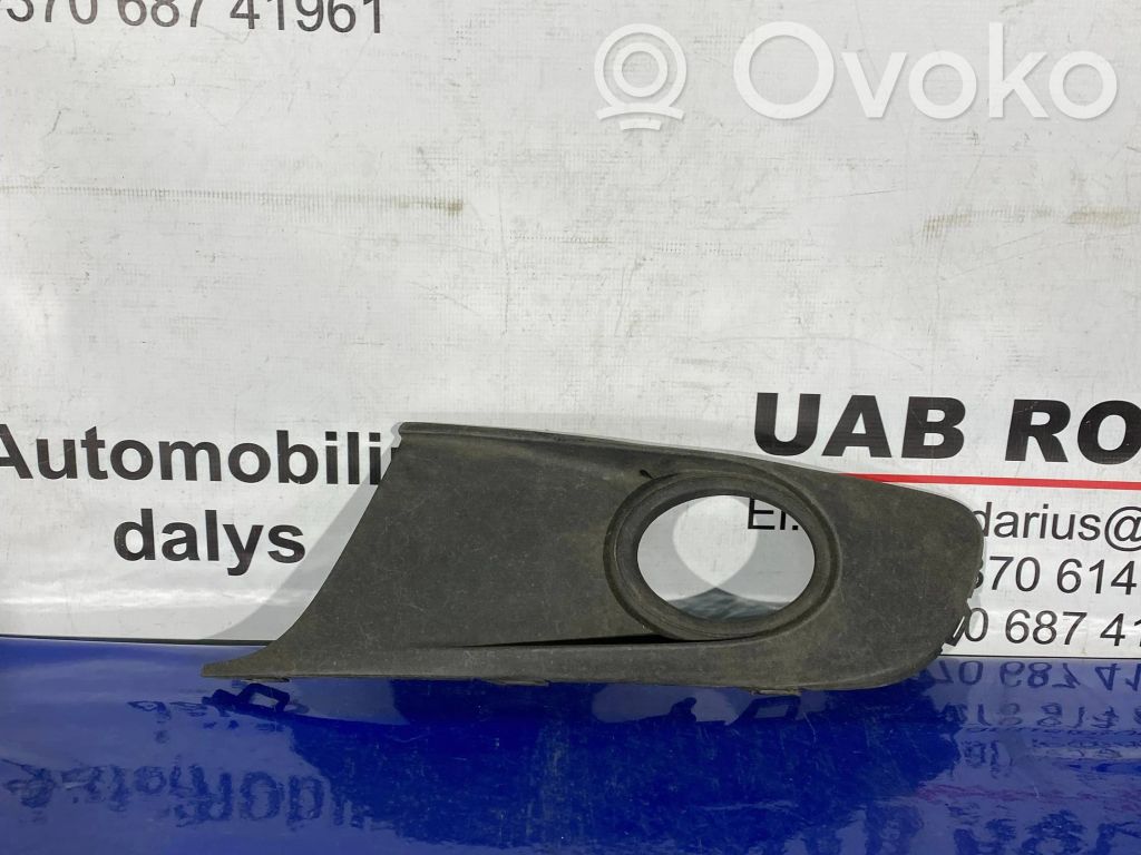 Volkswagen Touran II Front fog light trim/grill 