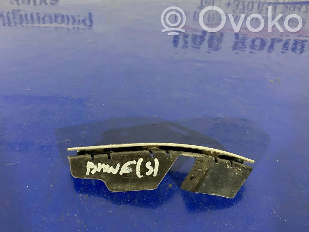 Priekšpusē bampera turētājs   51117008829