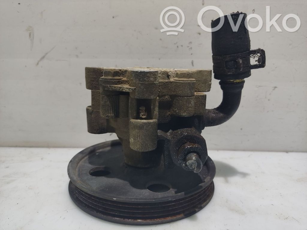 Chrysler Grand Voyager IV Power steering pump 