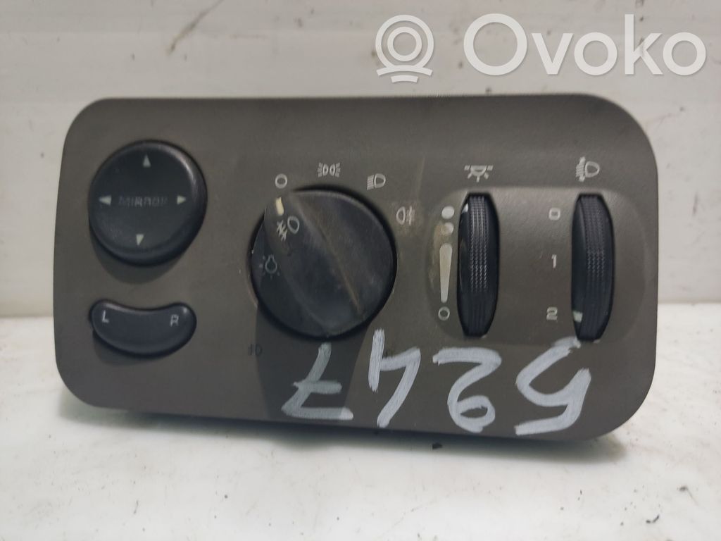 Chrysler Grand Voyager IV Panel lighting control switch 