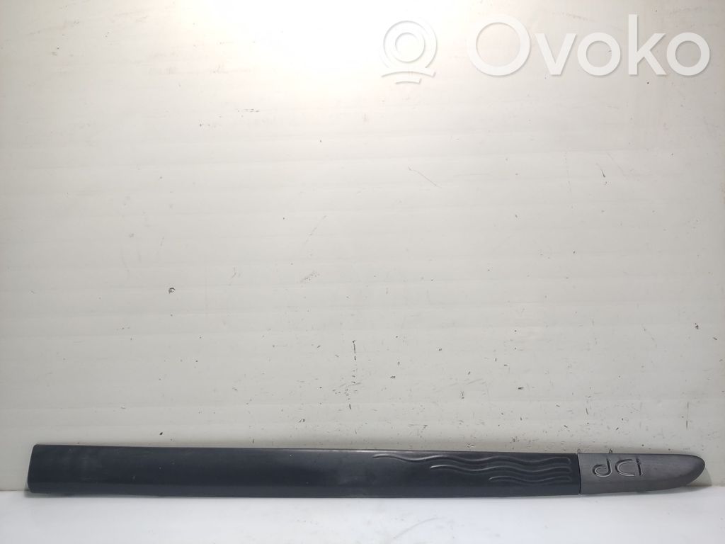 Bottom trim   8200213739