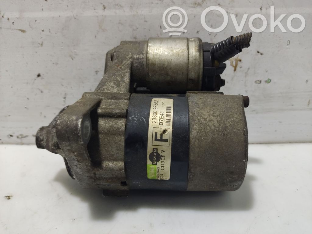 Nissan Almera N16 Uchwyt / Mocowanie zderzaka tylnego 
