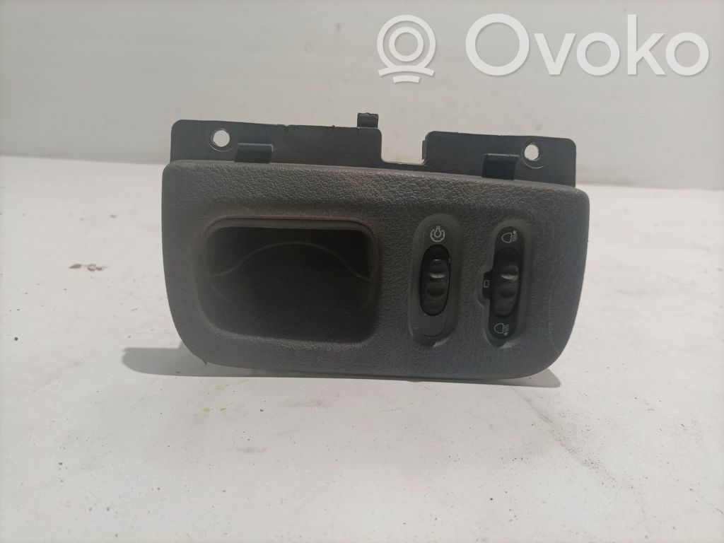 Renault Megane I Panel lighting control switch 