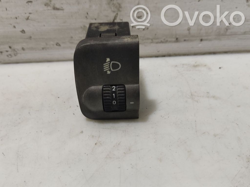 Hyundai Accent Panel lighting control switch 